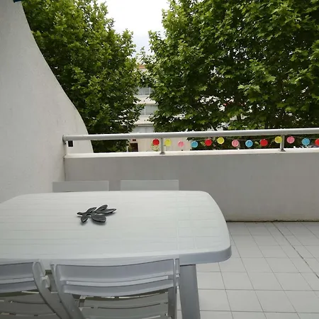 T2 4 Pers Avec Garage, A 300m Plage, Clim, Loggia, Quartier Calme - Fr-1-328-239 Apartment La Grande-Motte